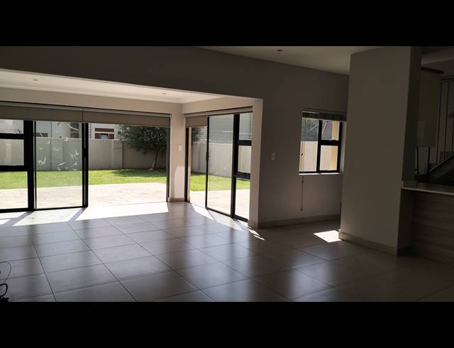 3 BEDROOM DUPLEX FOR SALE IN EQUESTRIA